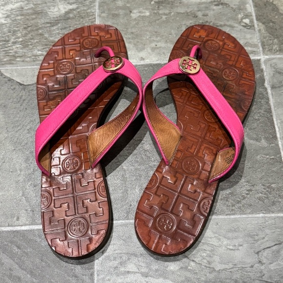 Tory Burch Leather Thong Sandals Size 10 THORA Tumbled Hibiscus Pink - Picture 6 of 11
